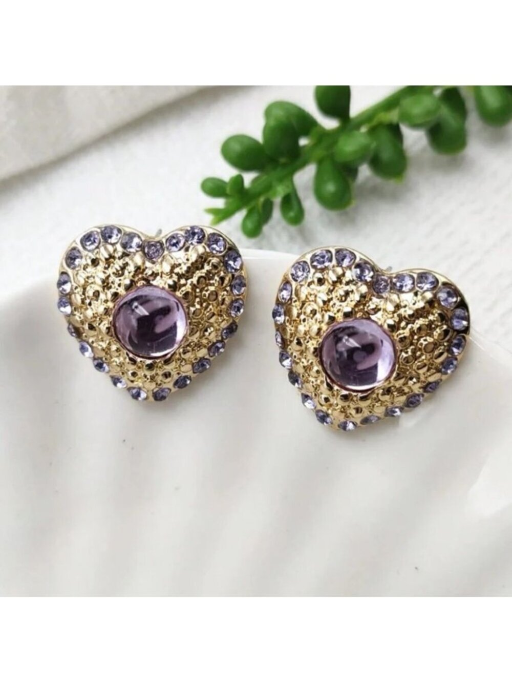 Bohemian heart clip on earrings A409